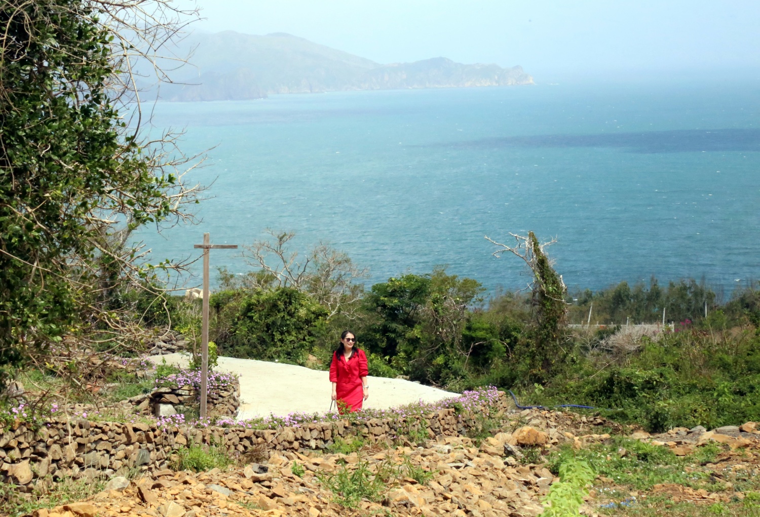 Về đồi Cổ Thạch, chạm vào vẻ đẹp nguyên sơ của vùng đất Phú Yên