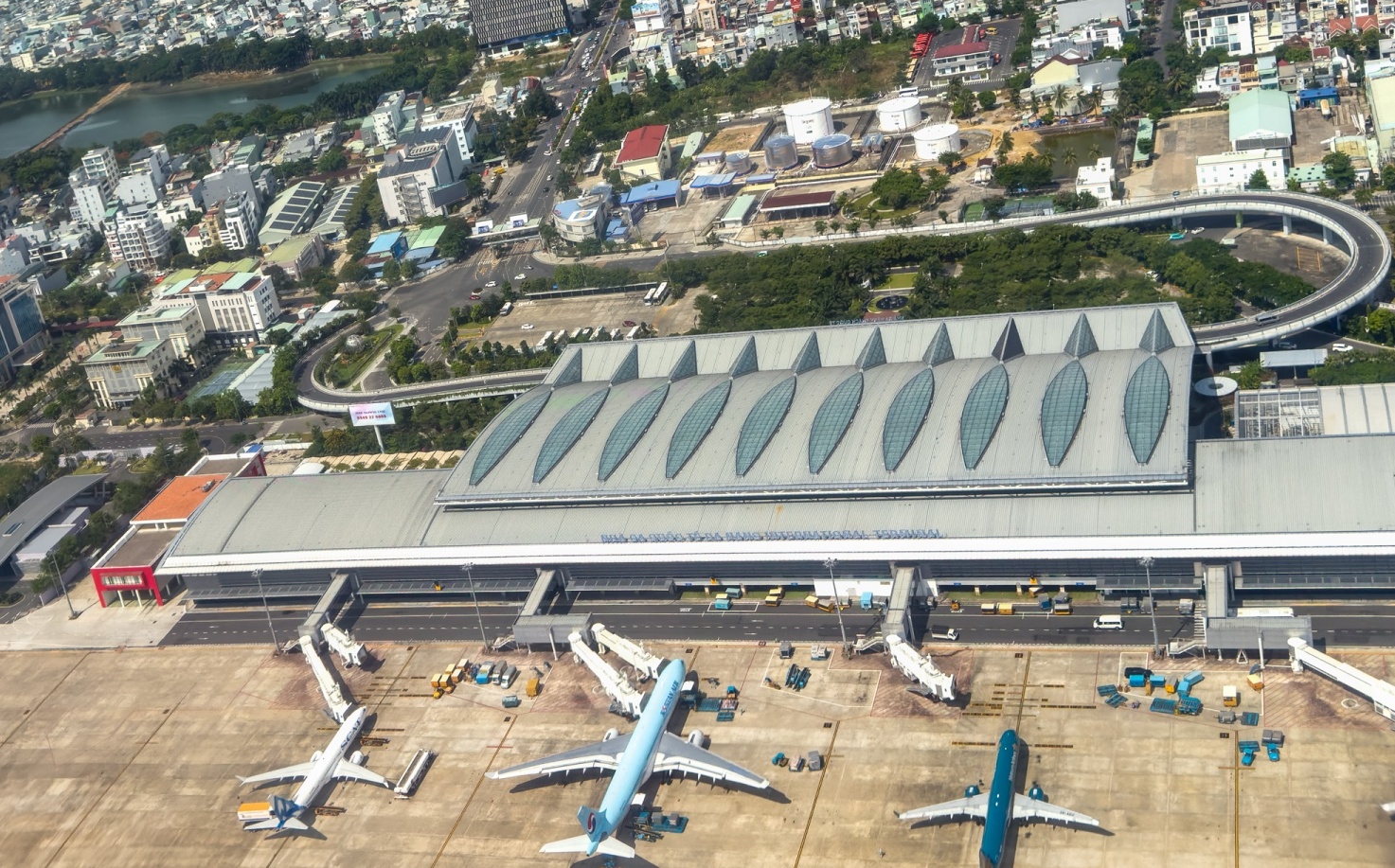 Flycam hoạt động trái phép gây gián đoạn nhiều chuyến bay tại Đà Nẵng