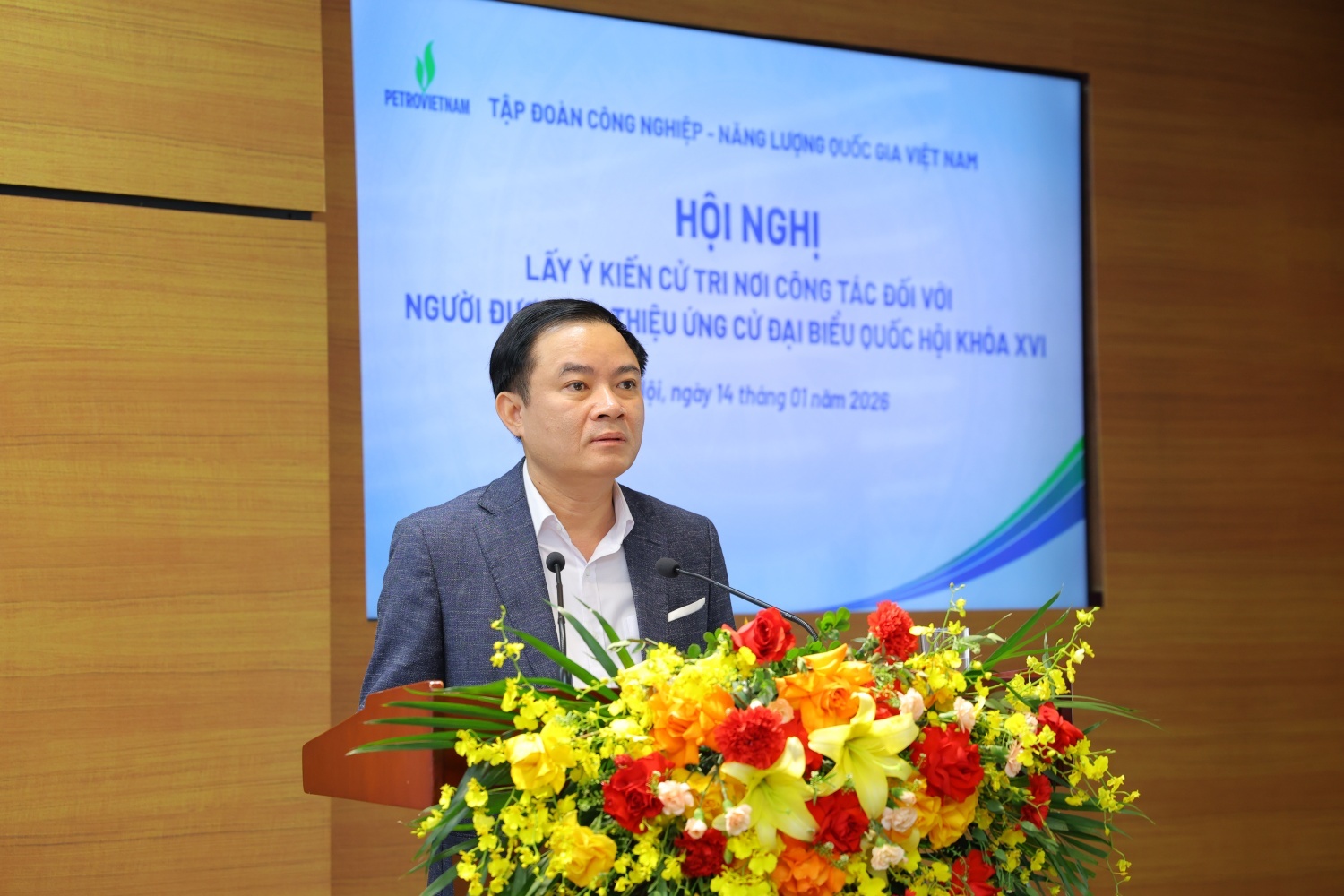 Đồng chí Lê Ngọc Sơn ứng cử đại biểu Quốc hội khóa XVI tại đơn vị bầu cử số 4, TP Hồ Chí Minh Đồng chí Lê Ngọc Sơn ứng cử đại biểu Quốc hội khóa XVI tại đơn vị bầu cử số 4, TP Hồ Chí Minh