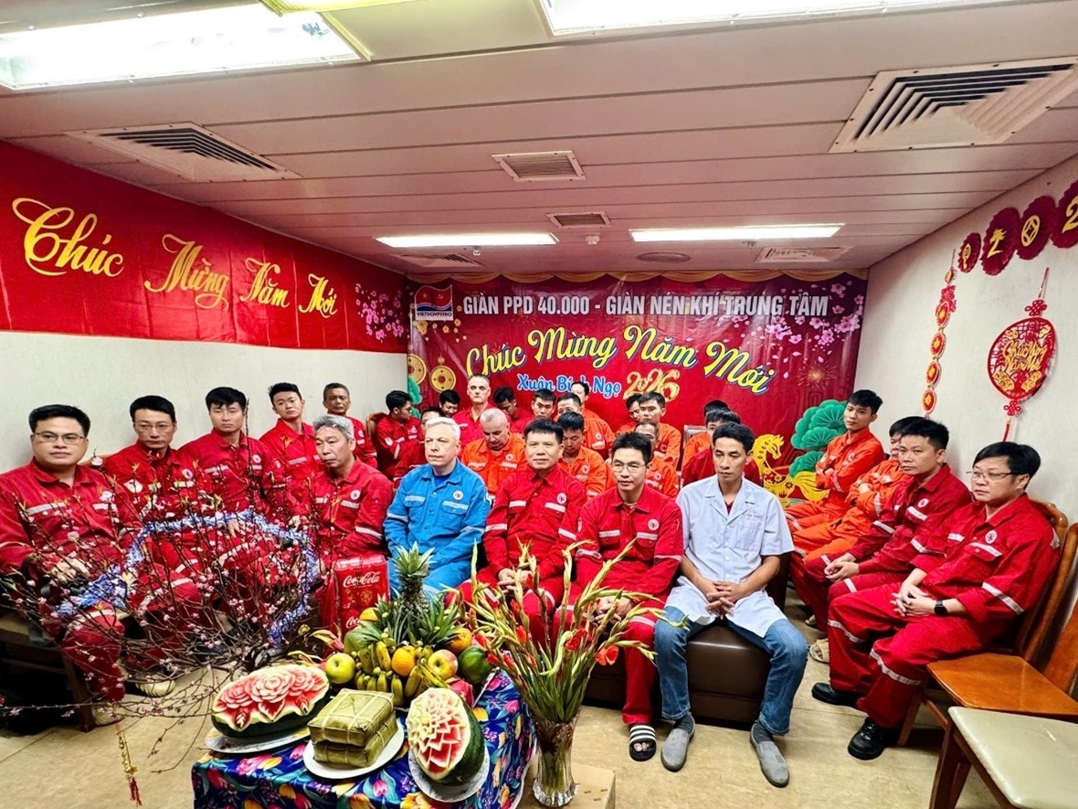 Sắc xuân rộn ràng trên giàn MSP-PPD 40.000 và giàn nén khí Trung tâm