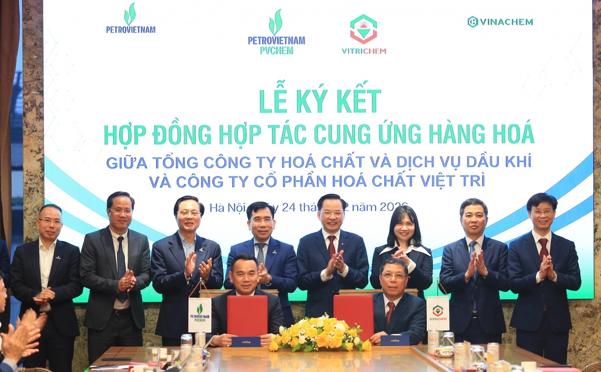 [VIDEO] PVChem và Vitrichem ký hợp đồng cung ứng Xút lỏng cho Nhà máy Lọc hóa dầu Nghi Sơn