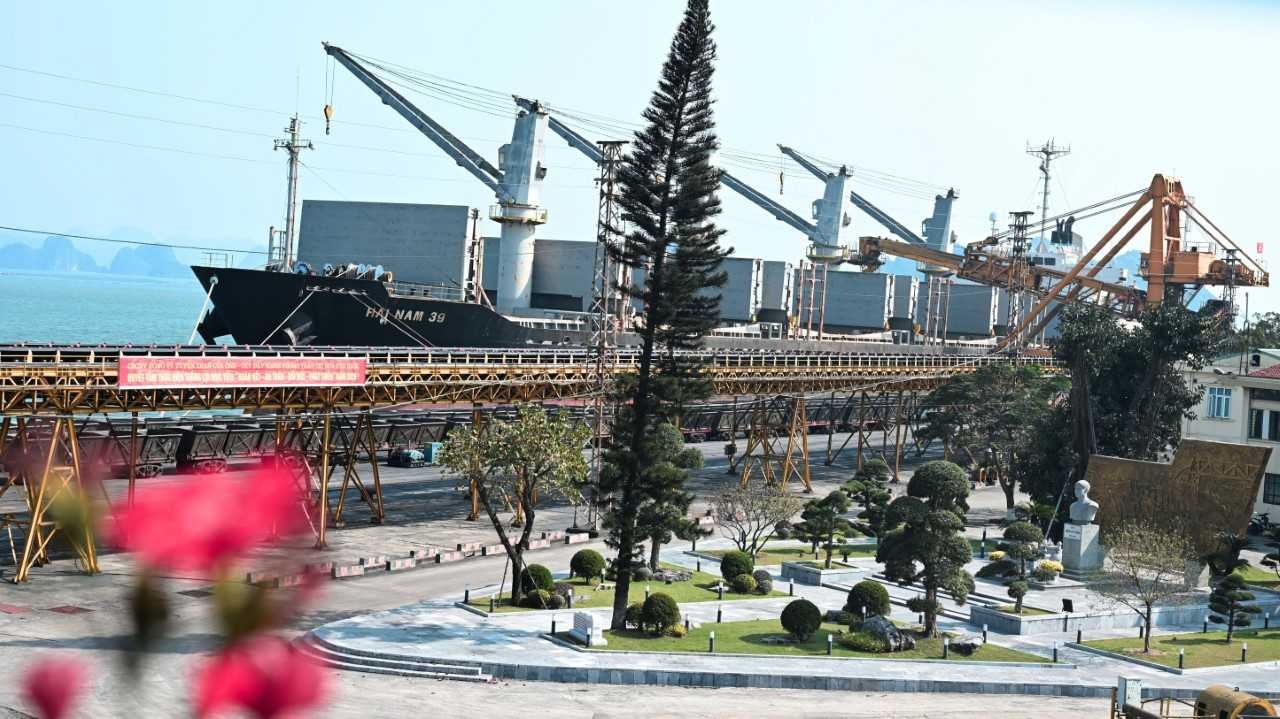 TKV lan tỏa khí thế lao động đầu Xuân 