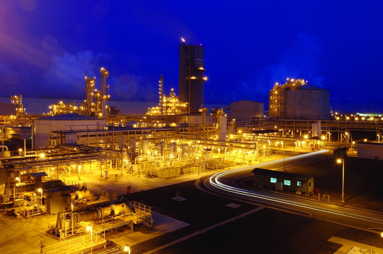 Công trình hóa dầu đầu tiên tại Phú Mỹ của Petrovietnam - nền móng cho ngành hóa dầu