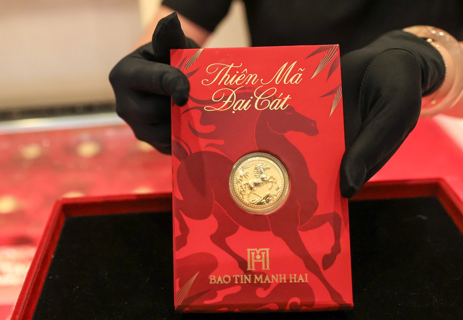 Mua vàng ngày vía Thần tài, cần lưu ý gì?