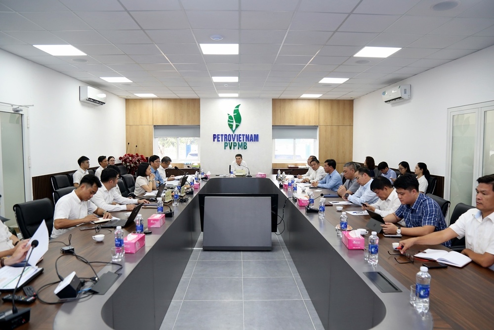Lãnh đạo Petrovietnam làm việc về tiến độ Ô Môn III, IV Lãnh đạo Petrovietnam làm việc về tiến độ Ô Môn III, IV