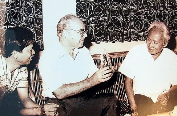 Cố Thủ tướng Phạm Văn Đồng và sự phát triển của ngành Dầu khí Việt Nam Cố Thủ tướng Phạm Văn Đồng và sự phát triển của ngành Dầu khí Việt Nam