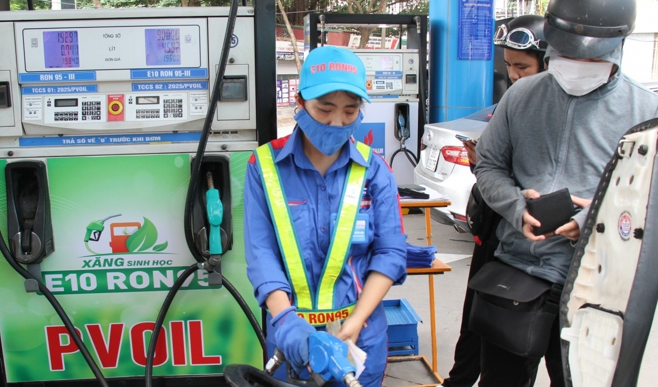 Ưu tiên xăng nội địa cho pha chế nhiên liệu sinh học