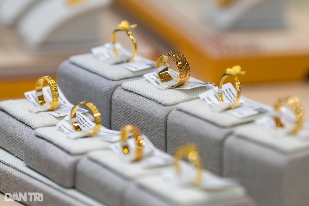 Mỹ - Israel không kích Iran: Giá vàng sắp bùng nổ?