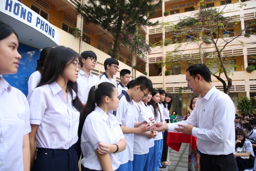 Petrovietnam đồng hành đổi mới giáo dục tại TP Hồ Chí Minh