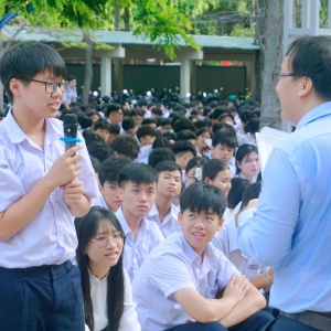 Petrovietnam thắp sáng niềm tin, tiếp sức ước mơ cho học sinh Trường Trần Nguyên Hãn (Phường Tam Thắng)