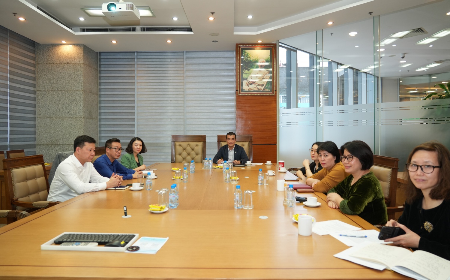 [Chùm ảnh] Đảng bộ Bộ máy QL&ĐH Petrovietnam tổ chức sinh hoạt chi bộ tháng 3