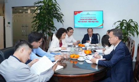 [Chùm ảnh] Đảng bộ Bộ máy QL&ĐH Petrovietnam tổ chức sinh hoạt chi bộ tháng 3