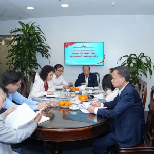 [Chùm ảnh] Đảng bộ Bộ máy QL&ĐH Petrovietnam tổ chức sinh hoạt chi bộ tháng 3