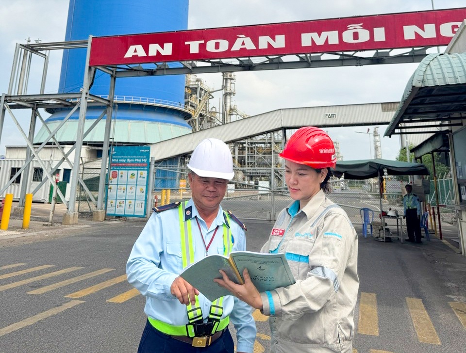 Petrovietnam: “Mảnh đất lành” nuôi dưỡng nhân tài cho địa phương Petrovietnam: “Mảnh đất lành” nuôi dưỡng nhân tài cho địa phương