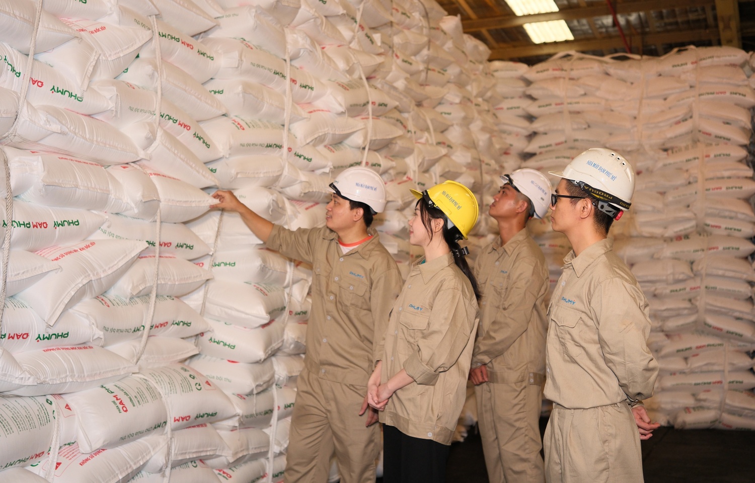 Petrovietnam: “Mảnh đất lành” nuôi dưỡng nhân tài cho địa phương Petrovietnam: “Mảnh đất lành” nuôi dưỡng nhân tài cho địa phương