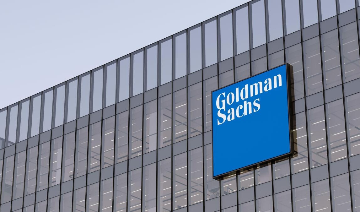 Goldman Sachs nâng dự báo giá dầu