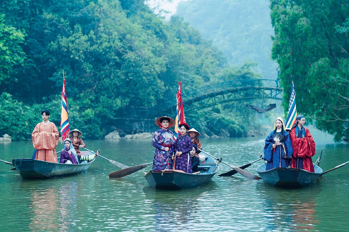 Cổ phục Việt tái sinh Cổ phục Việt tái sinh