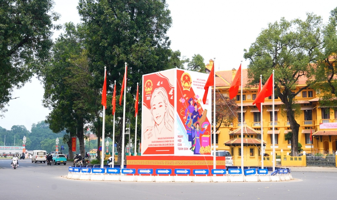 [VIDEO] Hà Nội trang hoàng rực rỡ chào mừng "Ngày hội của toàn dân"