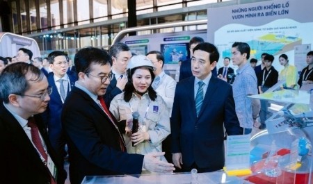 Những “bông hoa thép” bản lĩnh của Petrovietnam