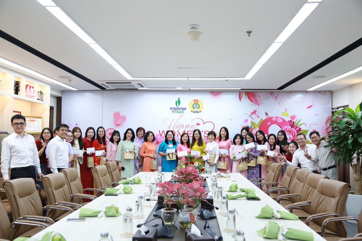 PVTrans rộn ràng các hoạt động chào mừng ngày 8/3