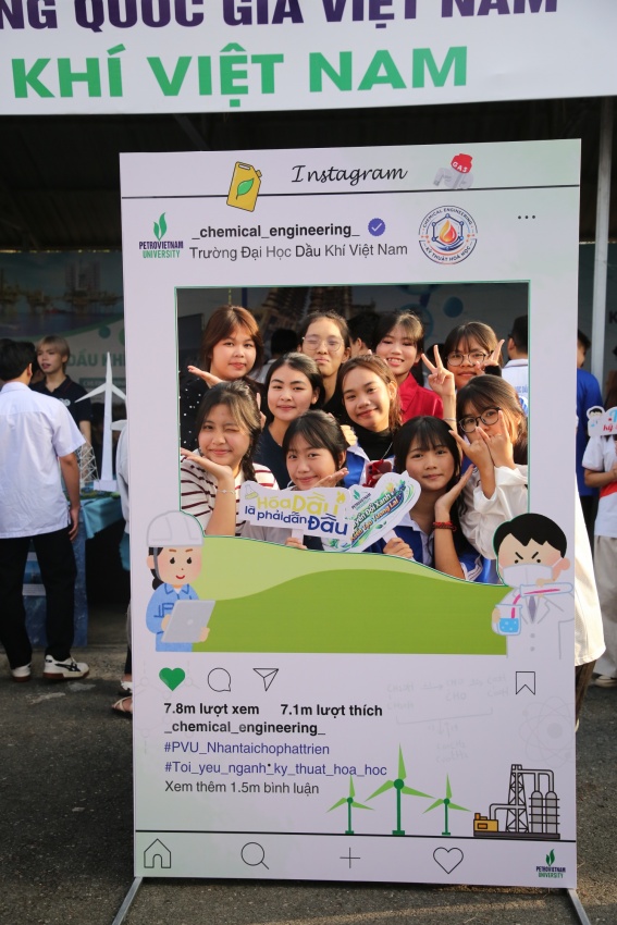 Gian hàng PVU lan tỏa tri thức và khát vọng sáng tạo tại Lễ hội Văn hóa học sinh - sinh viên