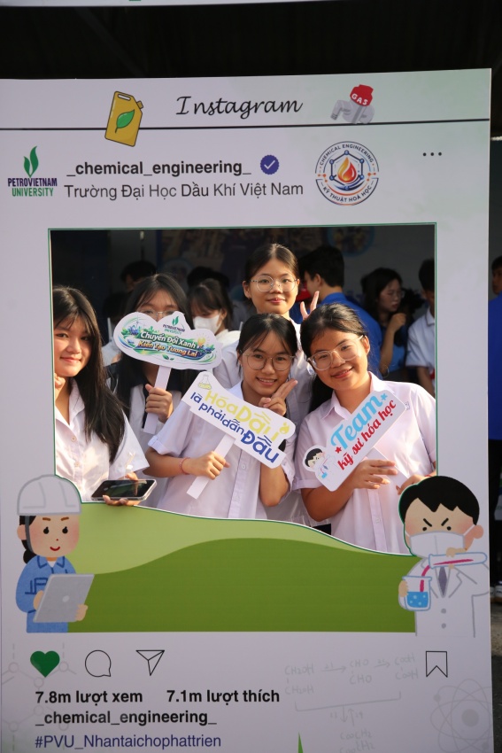 Gian hàng PVU lan tỏa tri thức và khát vọng sáng tạo tại Lễ hội Văn hóa học sinh - sinh viên