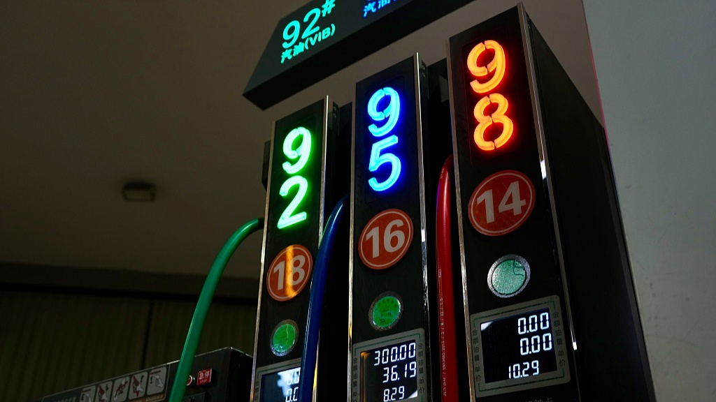 Vì sao Trung Quốc "đứng vững" trước biến động giá dầu?