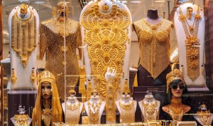 “Thành phố vàng” Dubai thưa vắng vì chiến sự Trung Đông