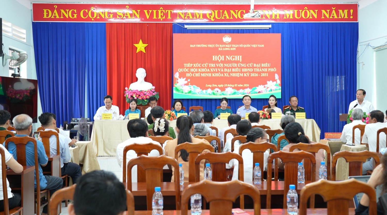 Xây dựng và phát triển Long Sơn trở thành Trung tâm công nghiệp năng lượng sinh thái xanh và hiện đại