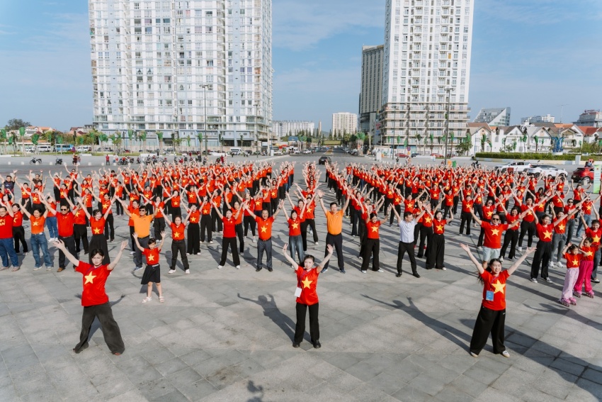 Phụ nữ Vietsovpetro rạng rỡ trong chương trình “Tự hào là người Việt Nam”