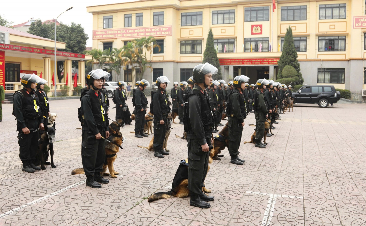 Lực lượng CAND bảo đảm tuyệt đối an ninh, an toàn ngày bầu cử