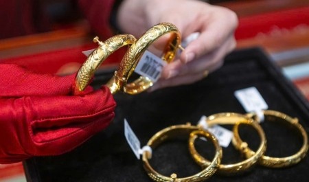 Giá vàng hôm nay 16/3: Trong nước đi ngang, thế giới giảm tuần thứ 2 liên tiếp