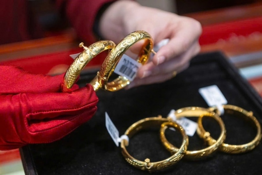 Giá vàng hôm nay 16/3: Trong nước đi ngang, thế giới giảm tuần thứ 2 liên tiếp Giá vàng hôm nay 16/3: Trong nước đi ngang, thế giới giảm tuần thứ 2 liên tiếp