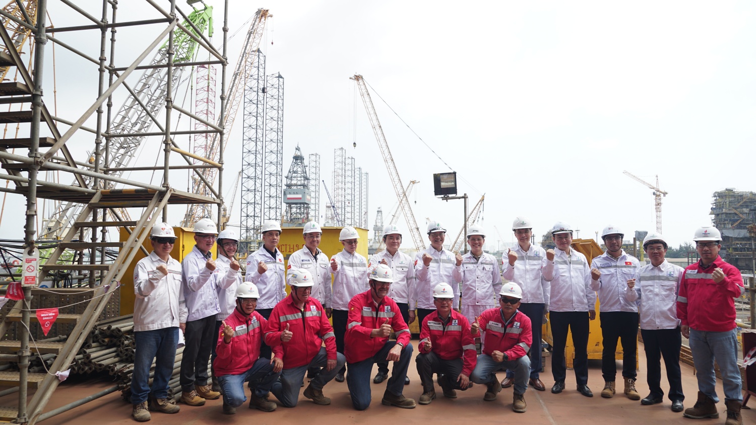 Chuẩn bị nguồn nhân lực và phát triển nhân tài Petrovietnam đến năm 2030 Chuẩn bị nguồn nhân lực và phát triển nhân tài Petrovietnam đến năm 2030