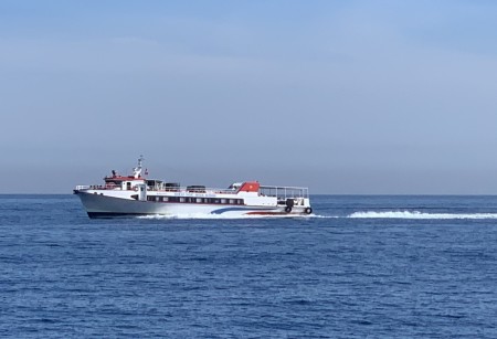 Quảng Ngãi: Giảm giá vé tàu ra Lý Sơn từ ngày 18/3