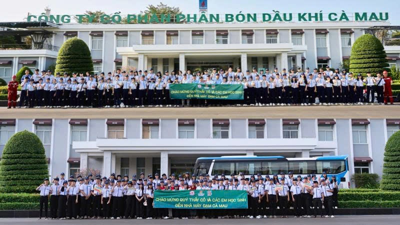 PVCFC khởi động hành trình hướng nghiệp thực tế năm 2026 cho học sinh THPT tại Cà Mau