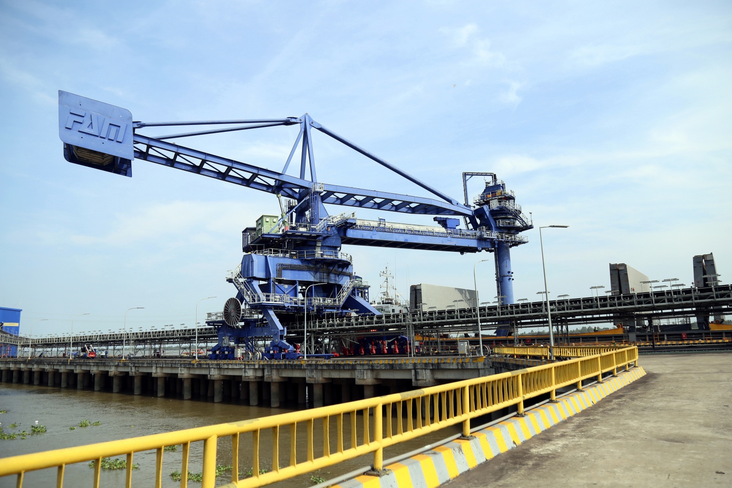 Quản lý nhiên liệu than – “chìa khóa” nâng cao hiệu năng tại NMNĐ Sông Hậu 1 Quản lý nhiên liệu than – “chìa khóa” nâng cao hiệu năng tại NMNĐ Sông Hậu 1