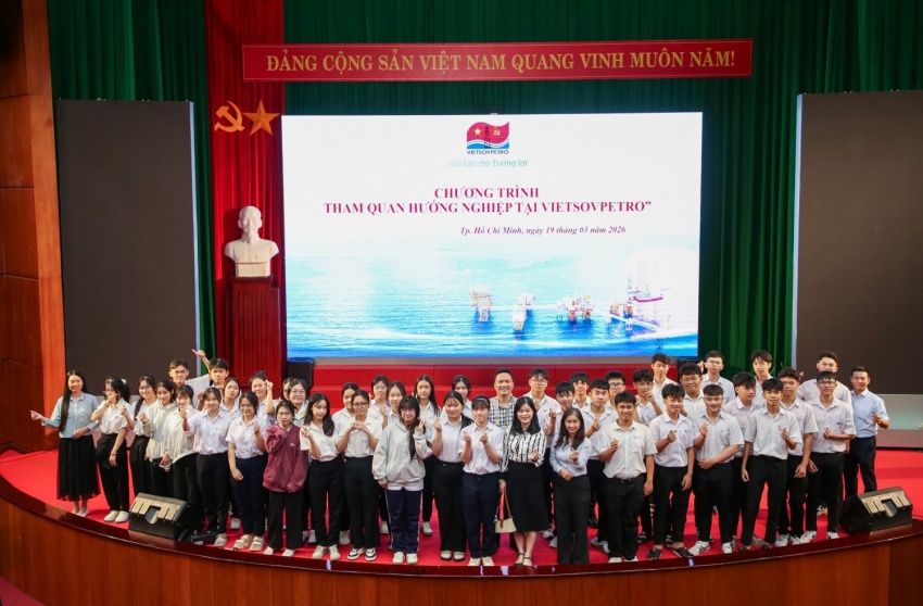 Vietsovpetro đón đoàn học sinh THPT trên địa bàn TP HCM đến tham quan, giao lưu hướng nghiệp