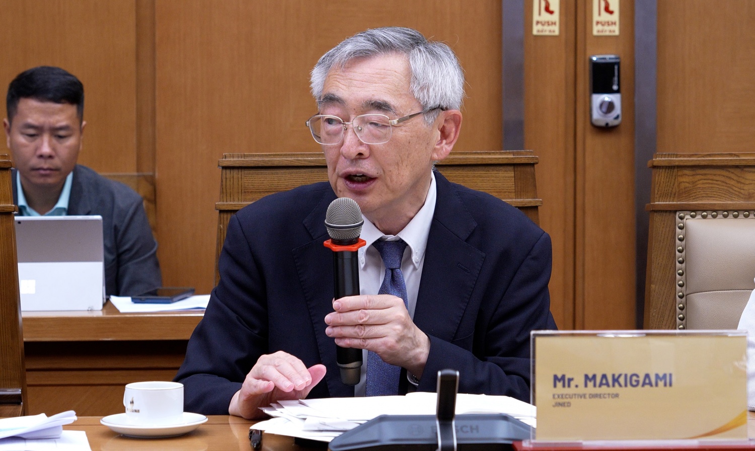 Petrovietnam tăng tốc chuẩn bị cho lĩnh vực điện hạt nhân