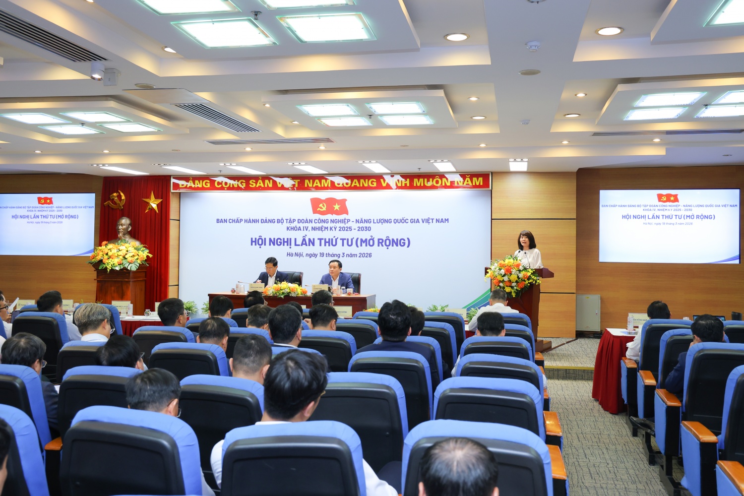 Thống nhất ý chí, quyết liệt hành động, tạo xung lực mới cho Petrovietnam