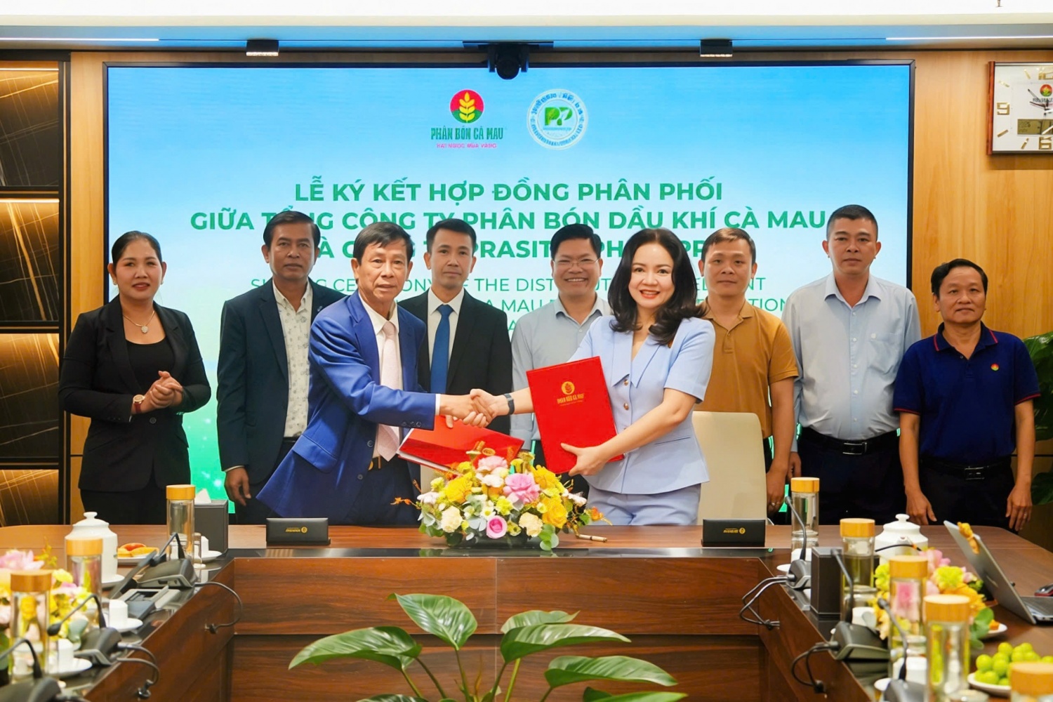 PVCFC mở rộng thị trường Campuchia cùng đối tác phân phối PRASITHI PHAL PVCFC mở rộng thị trường Campuchia cùng đối tác phân phối PRASITHI PHAL