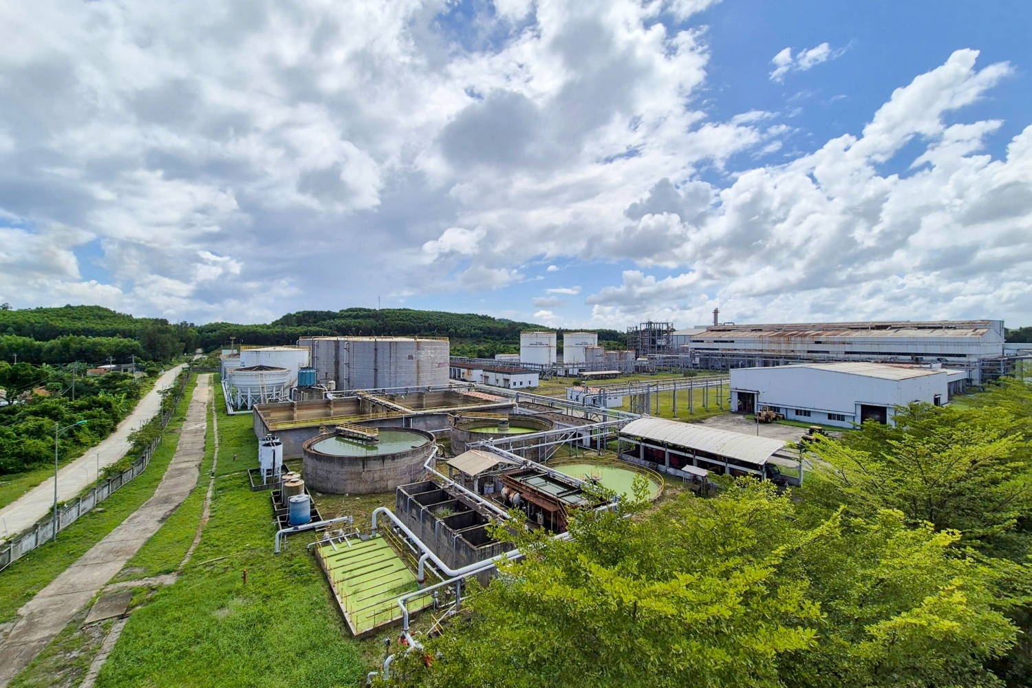 Trong giai đoạn chạy thử nghiệm ban đầu, BSR-BF đã sản xuất được khoảng 470 tấn ethanol nhiên liệu và sẵn sàng sản xuất 60.000 tấn trong giai đoạn tiếp theo. Trong giai đoạn chạy thử nghiệm ban đầu, BSR-BF đã sản xuất được khoảng 470 tấn ethanol nhiên liệu và sẵn sàng sản xuất 60.000 tấn trong giai đoạn tiếp theo.