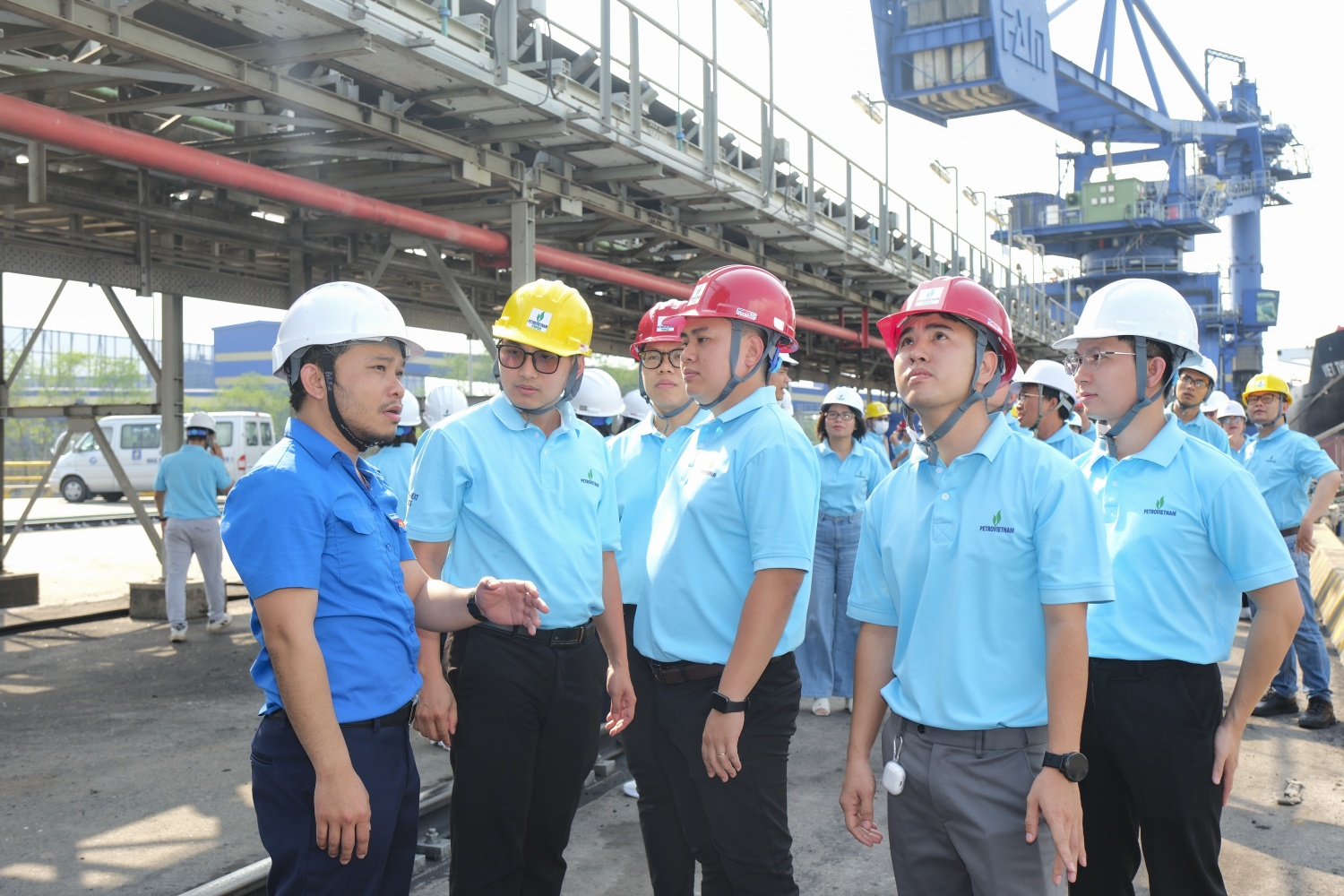 Tuổi trẻ PVPGB: Kết nối trí tuệ trẻ, lan tỏa vai trò lĩnh vực điện trong hệ sinh thái Petrovietnam