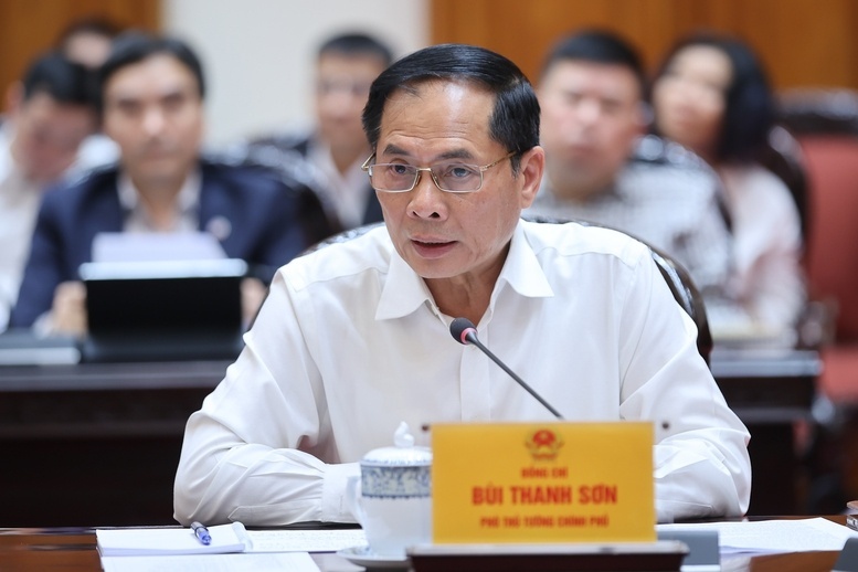 Thủ tướng: Chủ động đáp ứng đủ nhu cầu năng lượng, xăng dầu cho sản xuất, kinh doanh và tiêu dùng Thủ tướng: Chủ động đáp ứng đủ nhu cầu năng lượng, xăng dầu cho sản xuất, kinh doanh và tiêu dùng