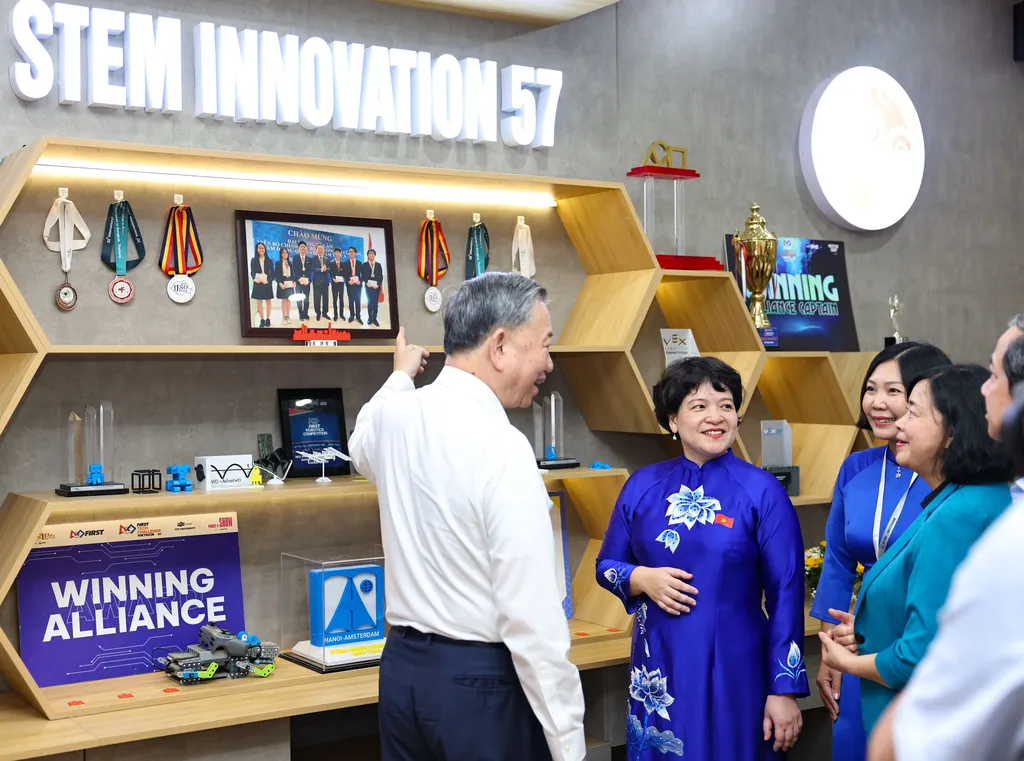 STEM Innovation Petrovietnam opens global pathways for Vietnamese students STEM Innovation Petrovietnam opens global pathways for Vietnamese students