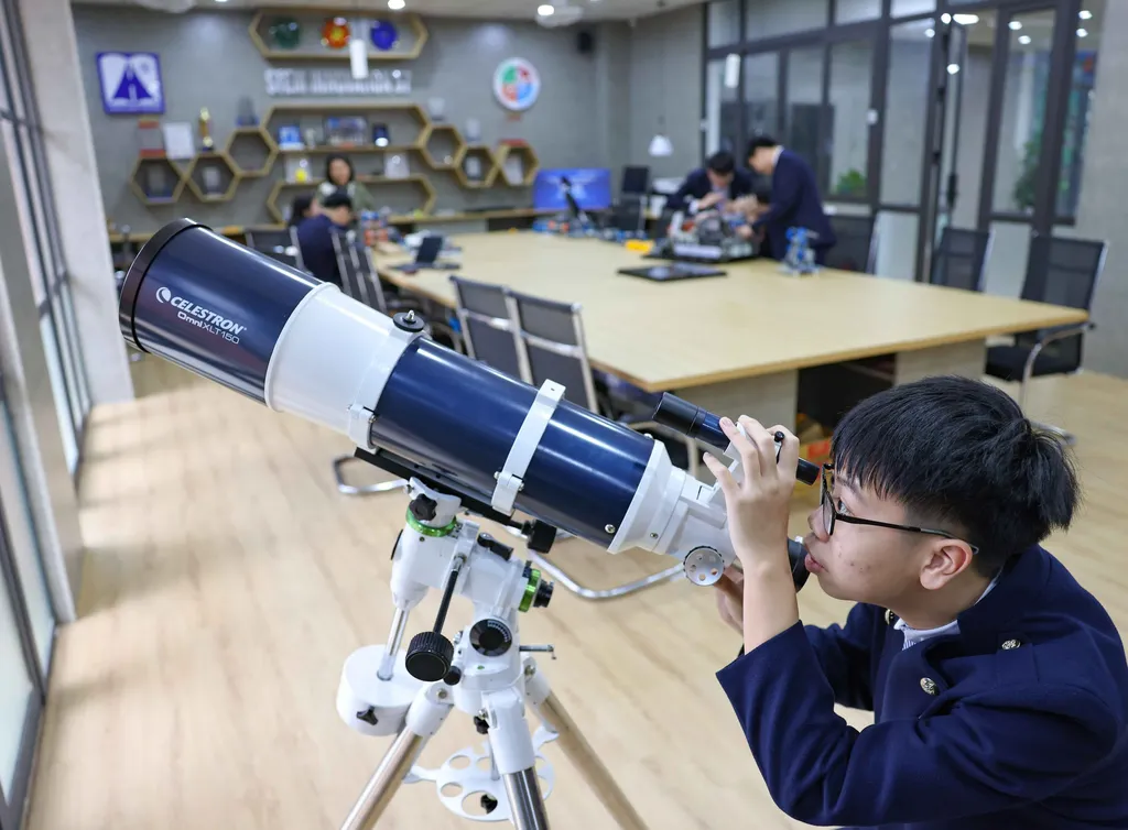 STEM Innovation Petrovietnam opens global pathways for Vietnamese students STEM Innovation Petrovietnam opens global pathways for Vietnamese students