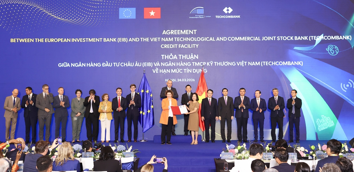 EIB Global tài trợ 200 triệu Euro cho Techcombank tại Diễn đàn EU-Việt Nam