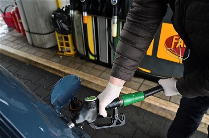 Australia "nới" tiêu chuẩn dầu diesel do cạn kiệt nhiên liệu