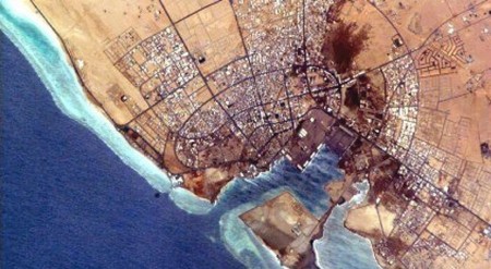 Giá cước vận chuyển dầu thô của Ả Rập Xê-út đến biển Đỏ giảm mạnh