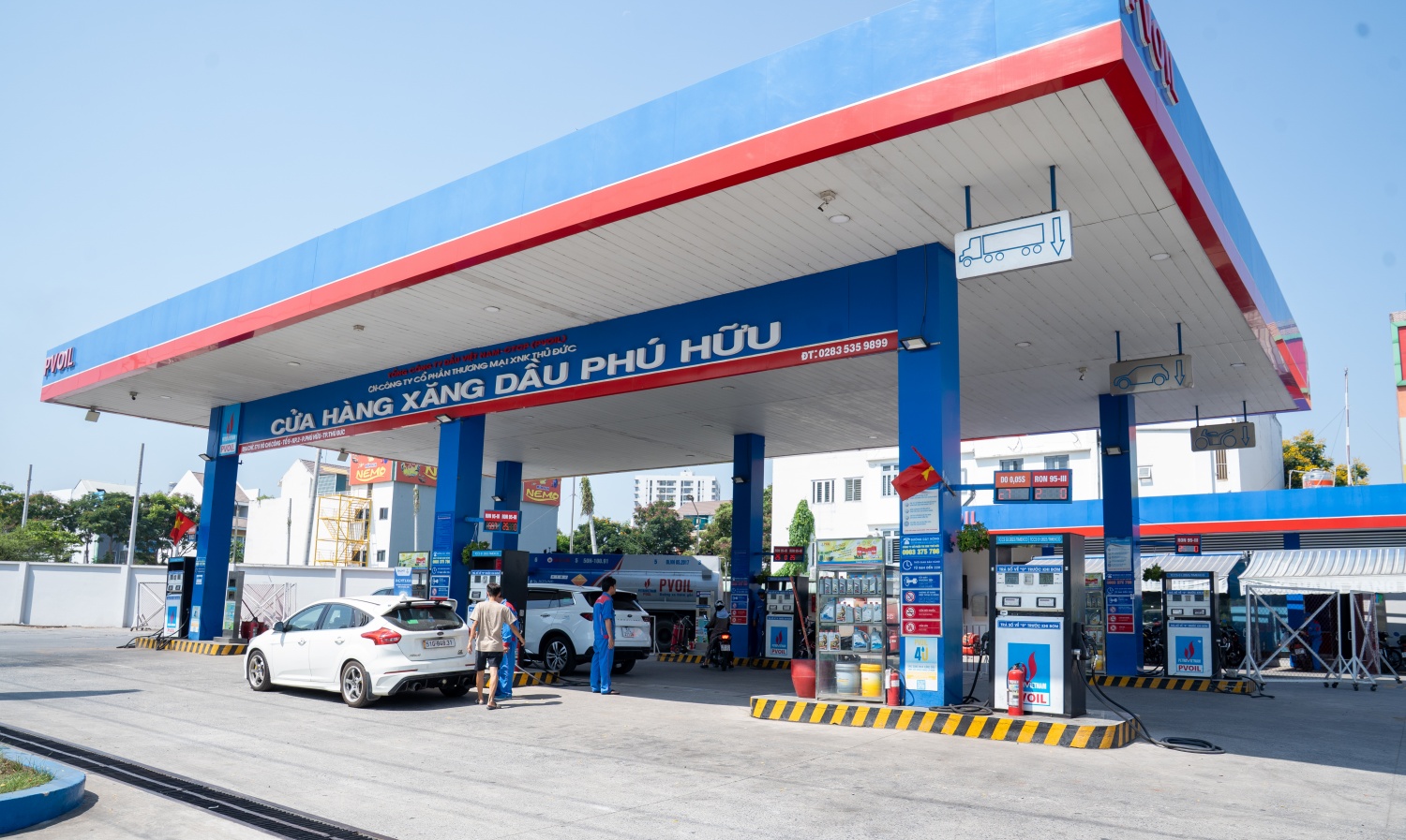 Các CHXD của PVOIL đảm bảo nguồn cung xăng dầu ổn định, liên tục cho thị trường Các CHXD của PVOIL đảm bảo nguồn cung xăng dầu ổn định, liên tục cho thị trường